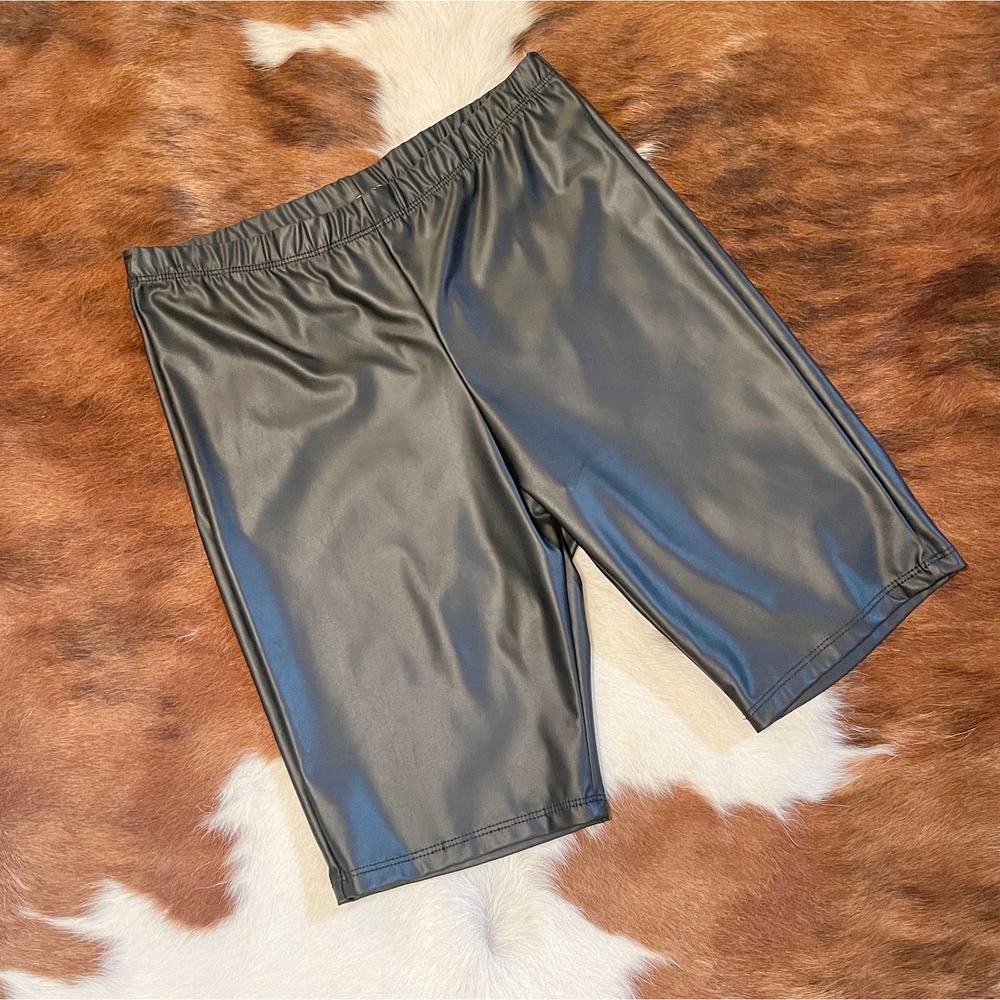 SOLD OUT NWT Black Faux Leather Biker Shorts Size Large